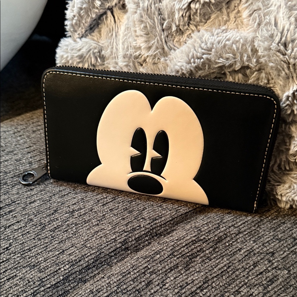 Coach Disney Mickey face long wallet